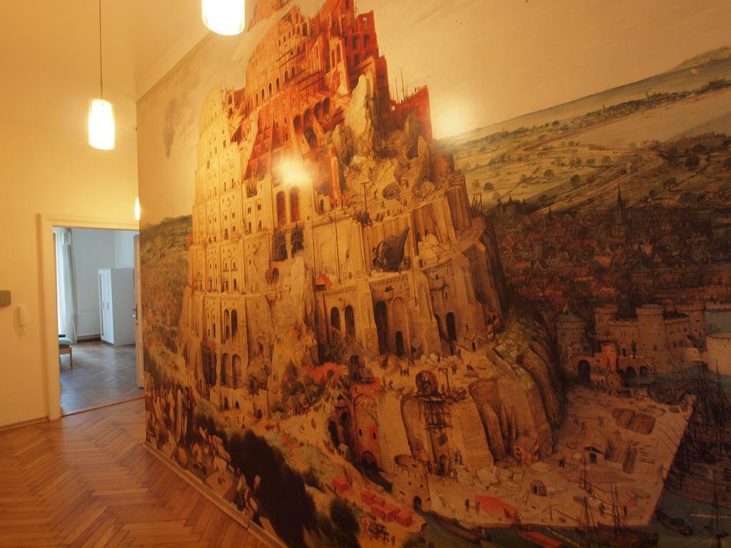 Apartament Babel *